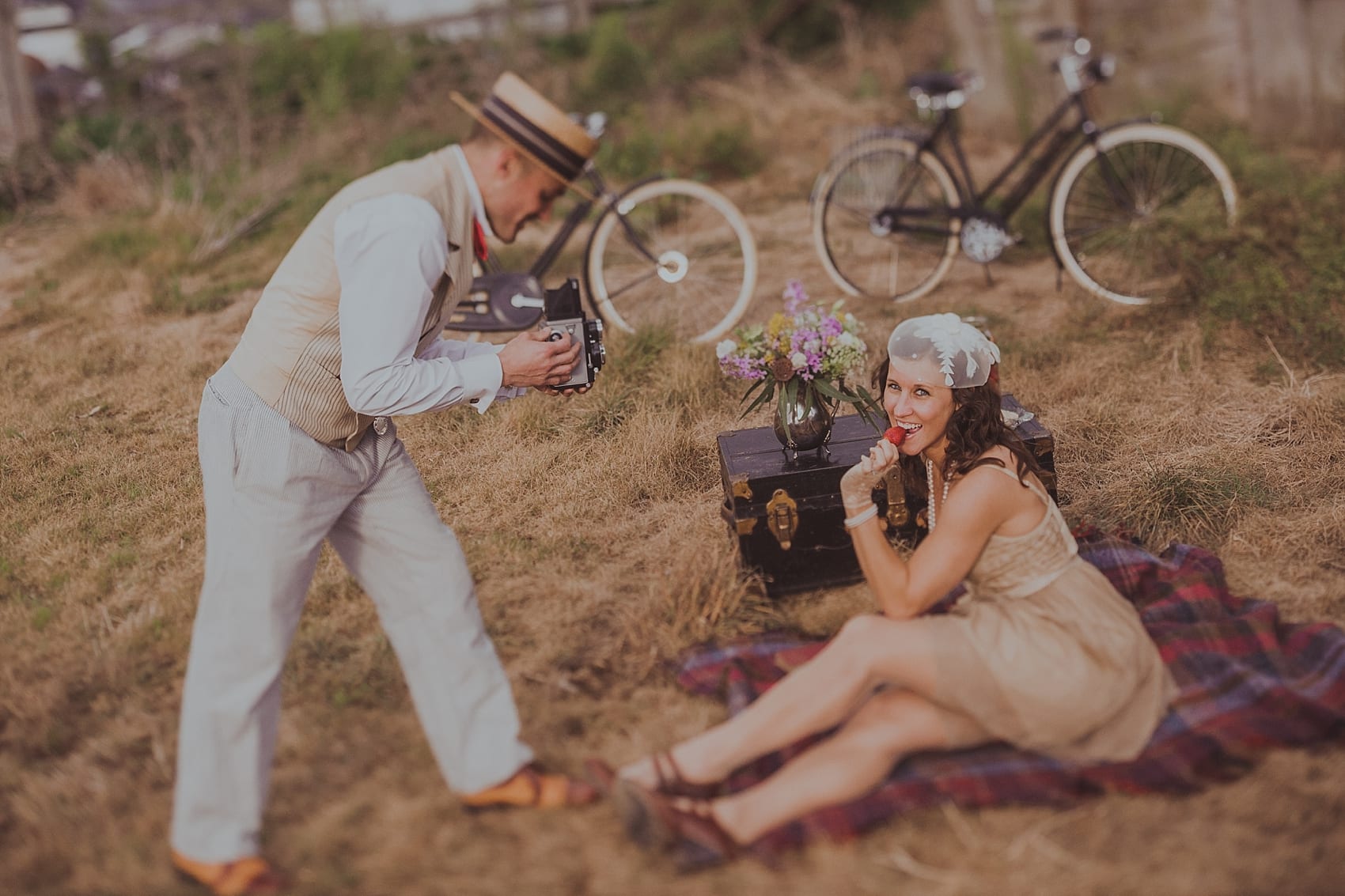 VintageEngagementShoot-StyledShoot-035