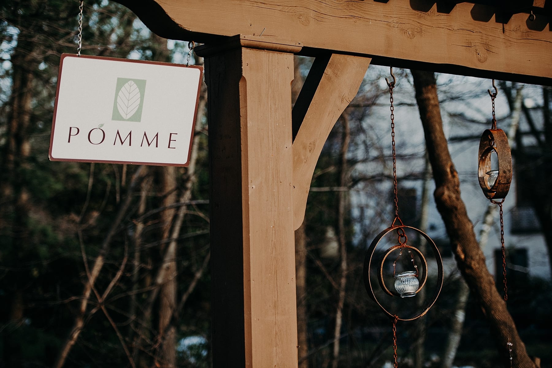 Pomme-Mainlineweddingvenue-tylerboye-002